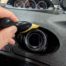 Load image into Gallery viewer, Vent / Fine Interior Brush