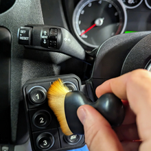 Load image into Gallery viewer, Vent / Fine Interior Brush