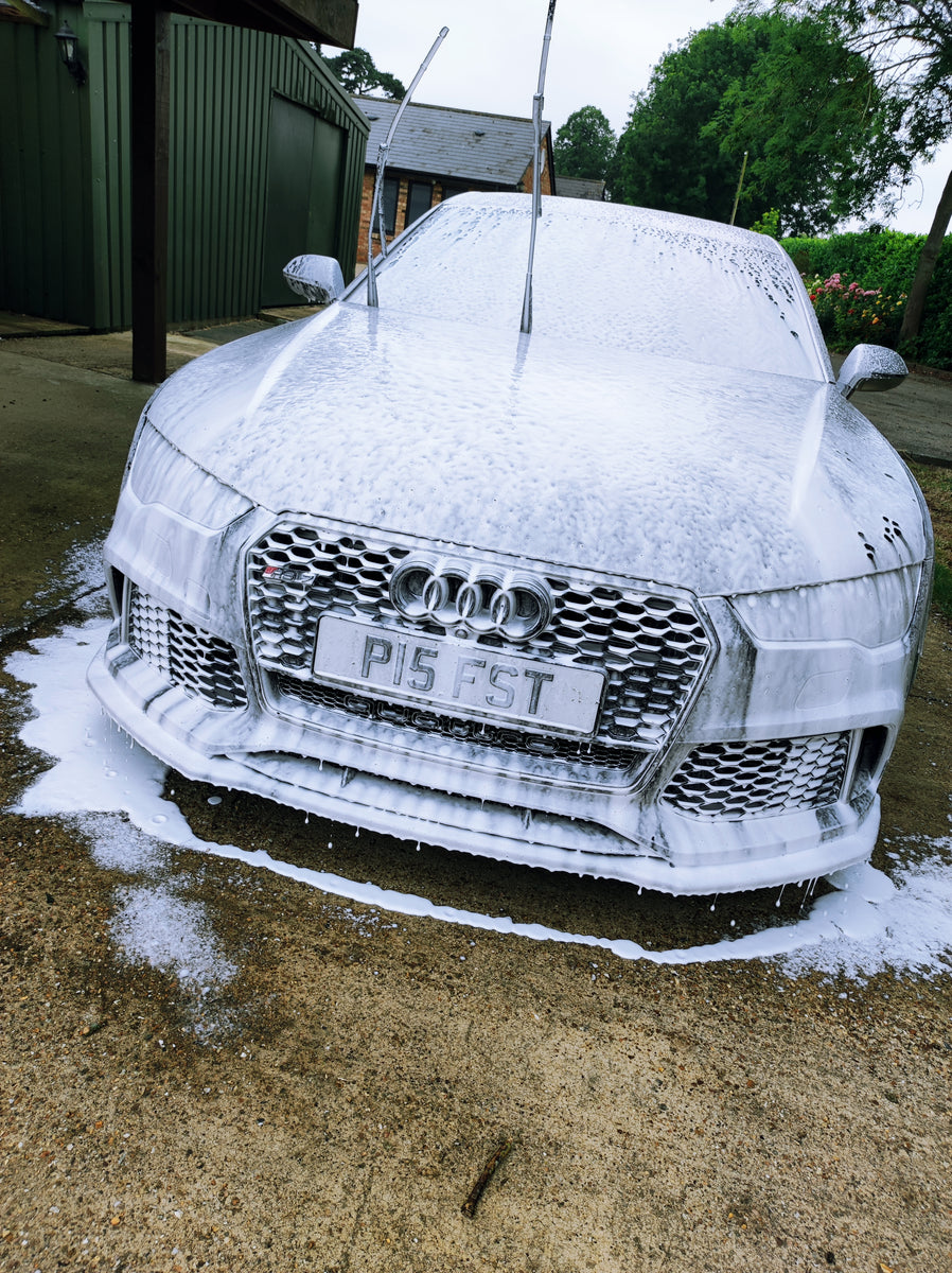 Igloo Vehicle Snowfoam Mirror Image Car Care